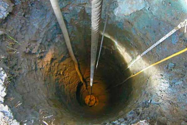 Артезианская скважина