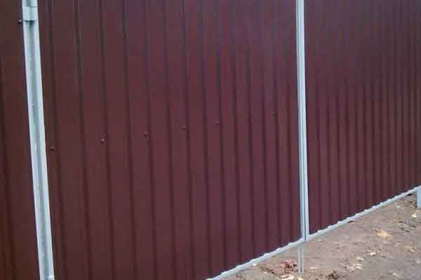 Металлические заборы из профлиста