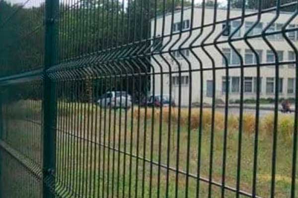 Секционный забор на участок в Минске